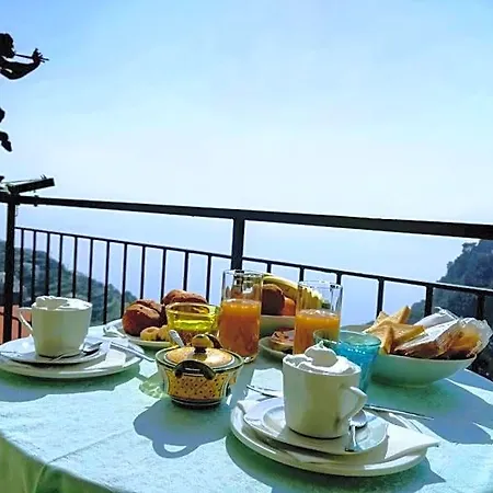 Bed & Breakfast Domus Gaia 3*